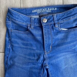 AEO High Rise Jegging | Unique Wash | Size 2 Long